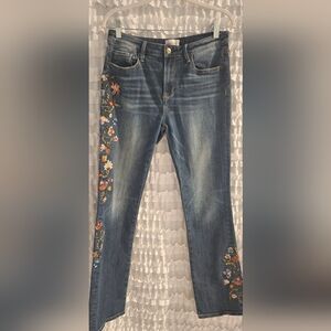 Sundance Catalog Straight Leg Boot Cut Embroidered Jeans Size 28